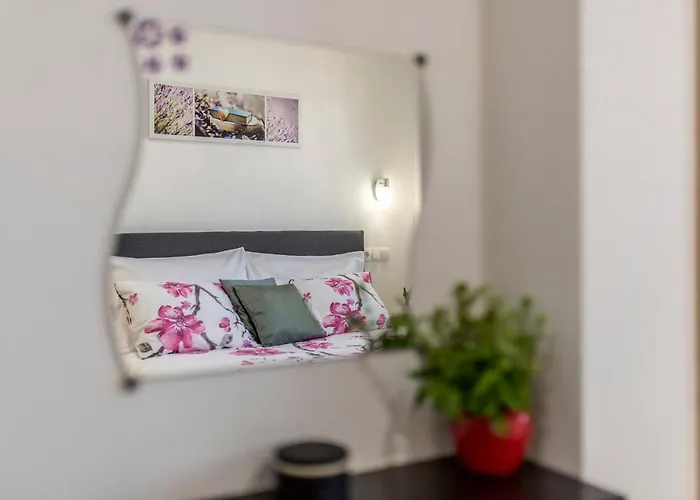 Sa Terasom 250m Od Plaze,parking,wi Fi,rostilj Appartement *