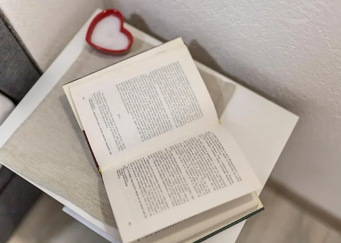 Sa Terasom 250m Od Plaze,parking,wi Fi,rostilj Διαμέρισμα